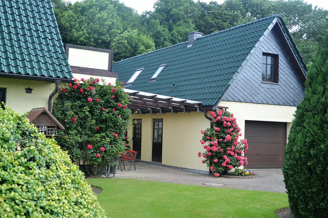 Ferienwohnung 2 Bei Familie Saupe 샤프로데 외부 사진